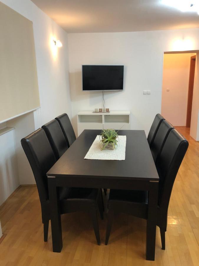 ראב Apartments Ivana Rab מראה חיצוני תמונה